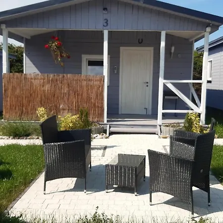 Jumi Domek letniskowy *